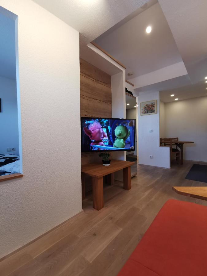 Ferienwohnung Und Pension Guertler Werdau Eksteriør billede